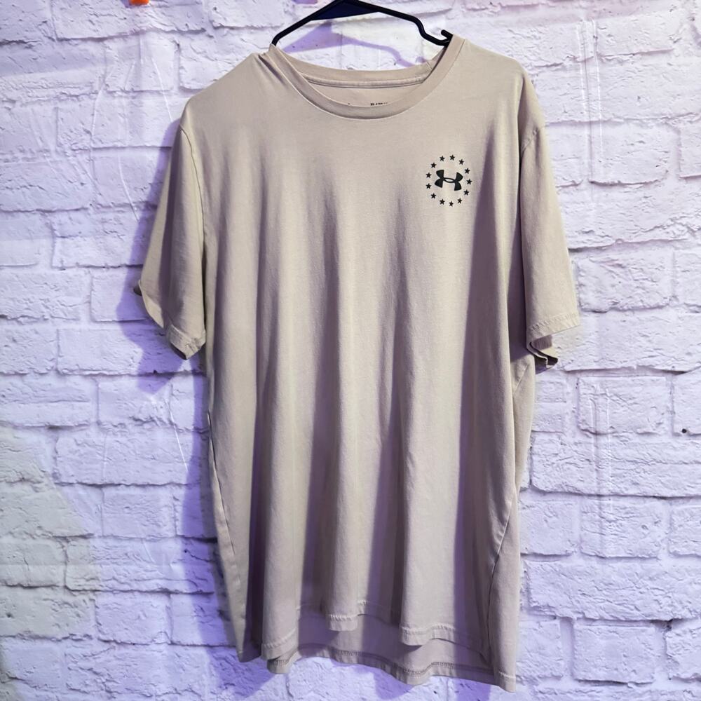 Under Armour Muted Gray “FREEDOM” Shirt Loose fit SZ XL
